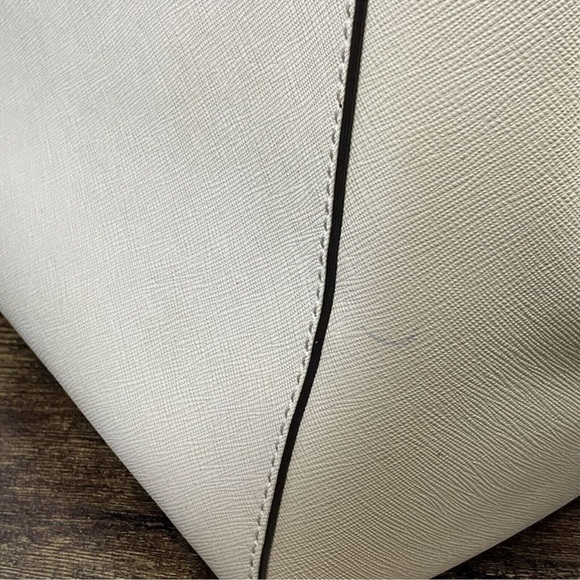 Michael Kors Sutton Khaki Purse Shoulder bag satchel EUC - Picture 5 of 11